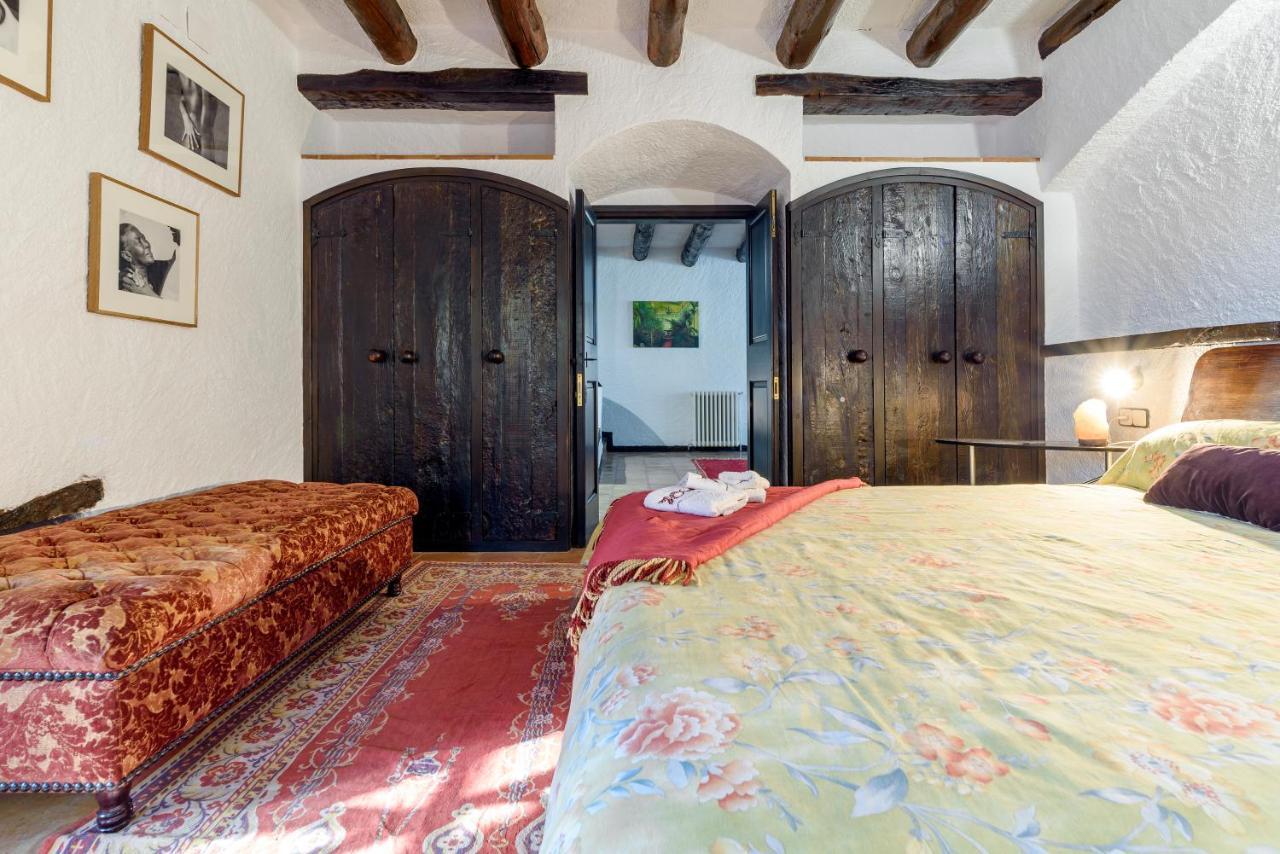 Masia Can Manent Del Bosc S XVIII Santa Eulalia de Ronsaná Exteriör bild