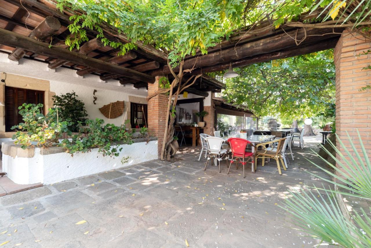 Masia Can Manent Del Bosc S XVIII Santa Eulalia de Ronsaná Exteriör bild