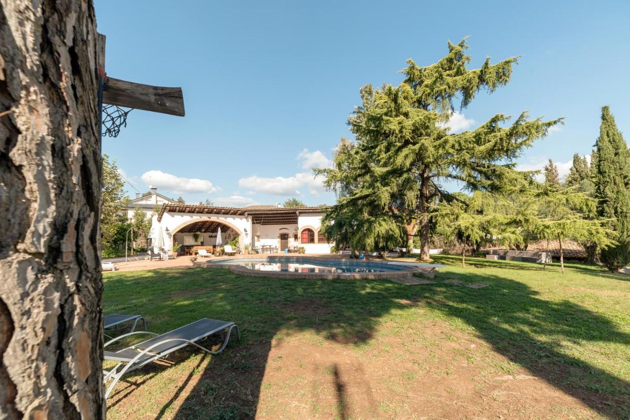 Masia Can Manent Del Bosc S XVIII Santa Eulalia de Ronsaná Exteriör bild